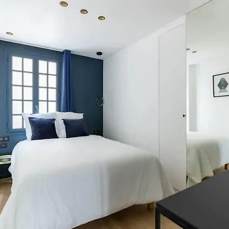 Chic In 8th - Near Champs-elysee Apartment Paris